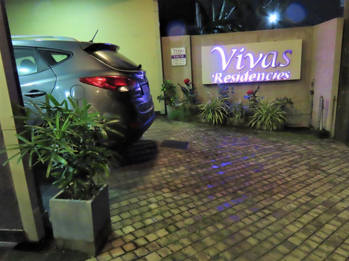 Vivas Residencies Luxury Apartments Dehiwala-Mount Lavinia Buitenkant foto