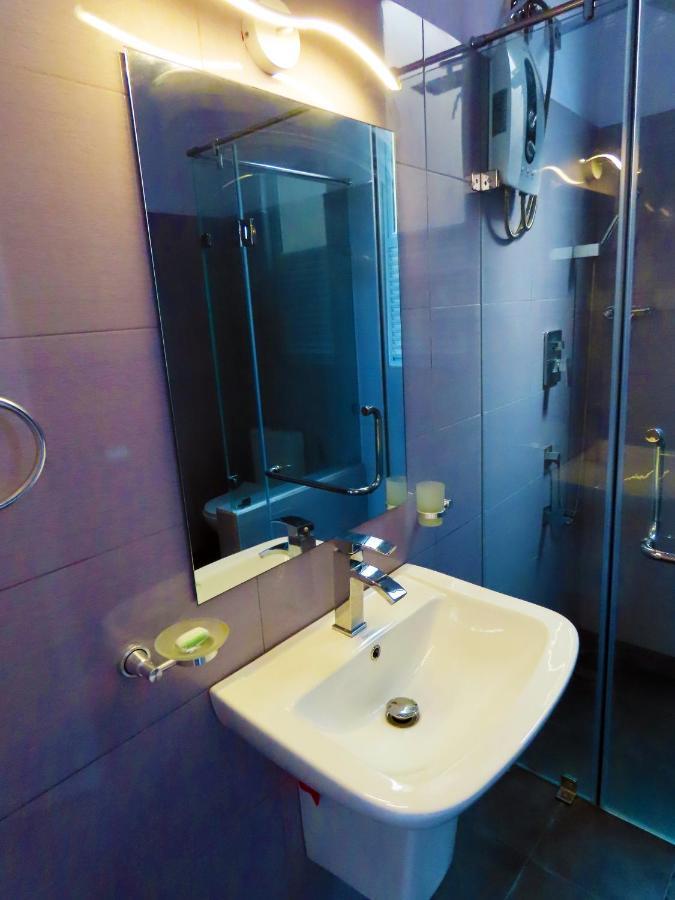 Vivas Residencies Luxury Apartments Dehiwala-Mount Lavinia Buitenkant foto
