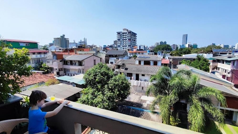 Vivas Residencies Luxury Apartments Dehiwala-Mount Lavinia Buitenkant foto