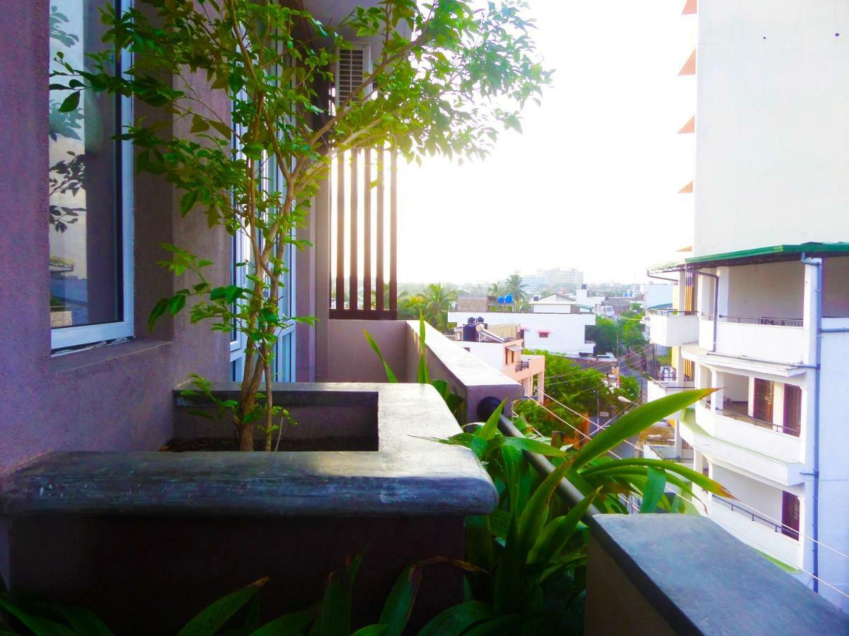 Vivas Residencies Luxury Apartments Dehiwala-Mount Lavinia Buitenkant foto